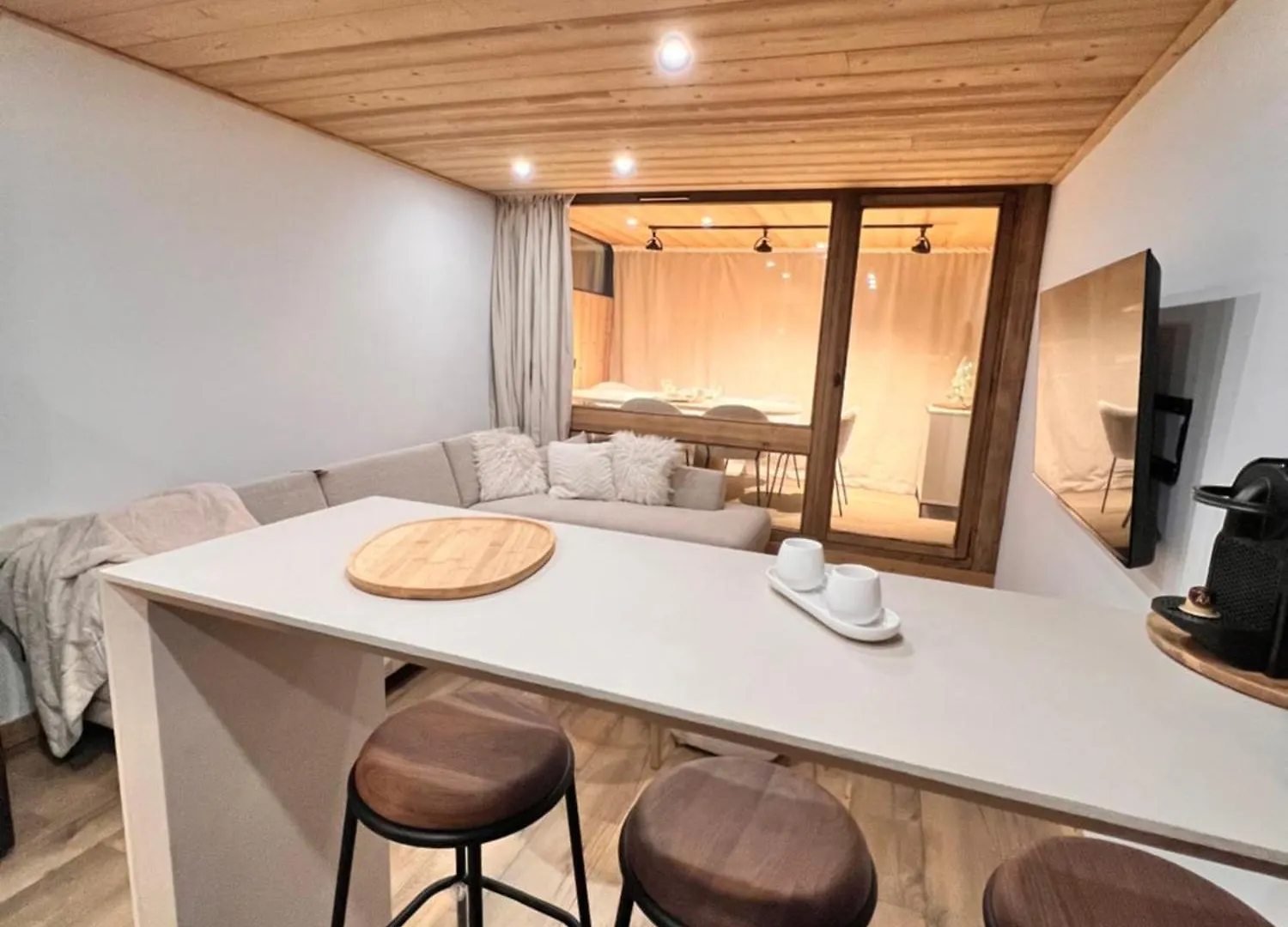 Apartment Val Thorens, Serac 7 - Tout Neuf, Pied Des Pistes, Plein Sud, Vue Magnifique - Familial